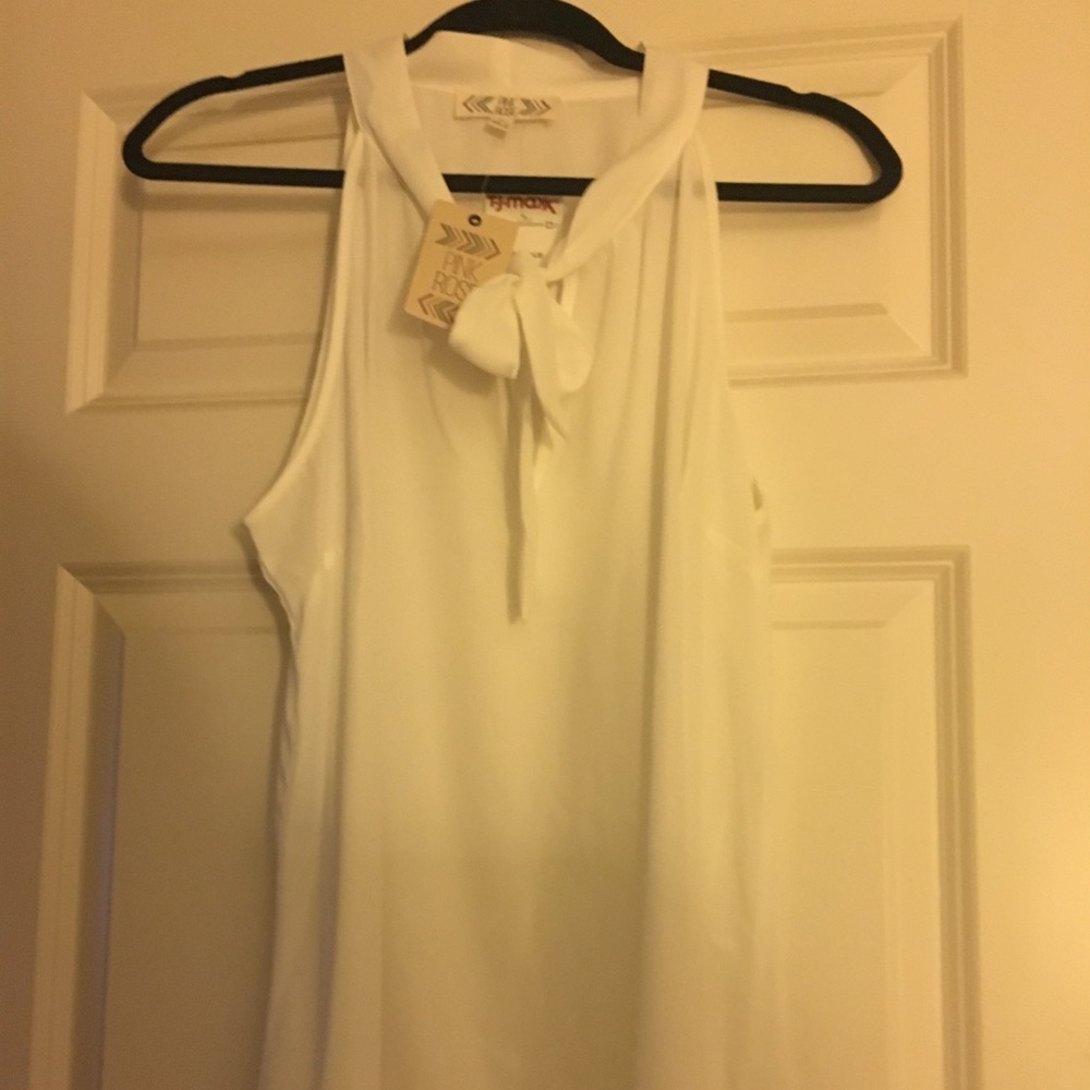 Business casual top